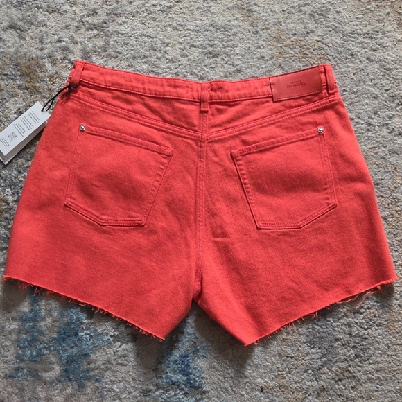 74AM Monroe Cutoff Women's Red Denim Shorts - Picture 3 of 8